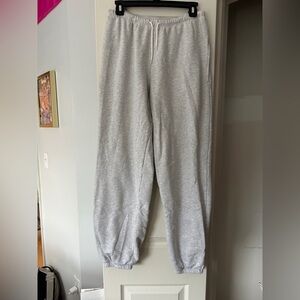 Brandy Melville Gray Sweatpants Relaxed Fit Elastic Cuffs